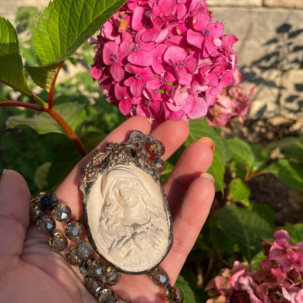 Swamp inspired Louisiana parish rosary voodoo Marie laveau swamp water b… - Picture 5 of 11